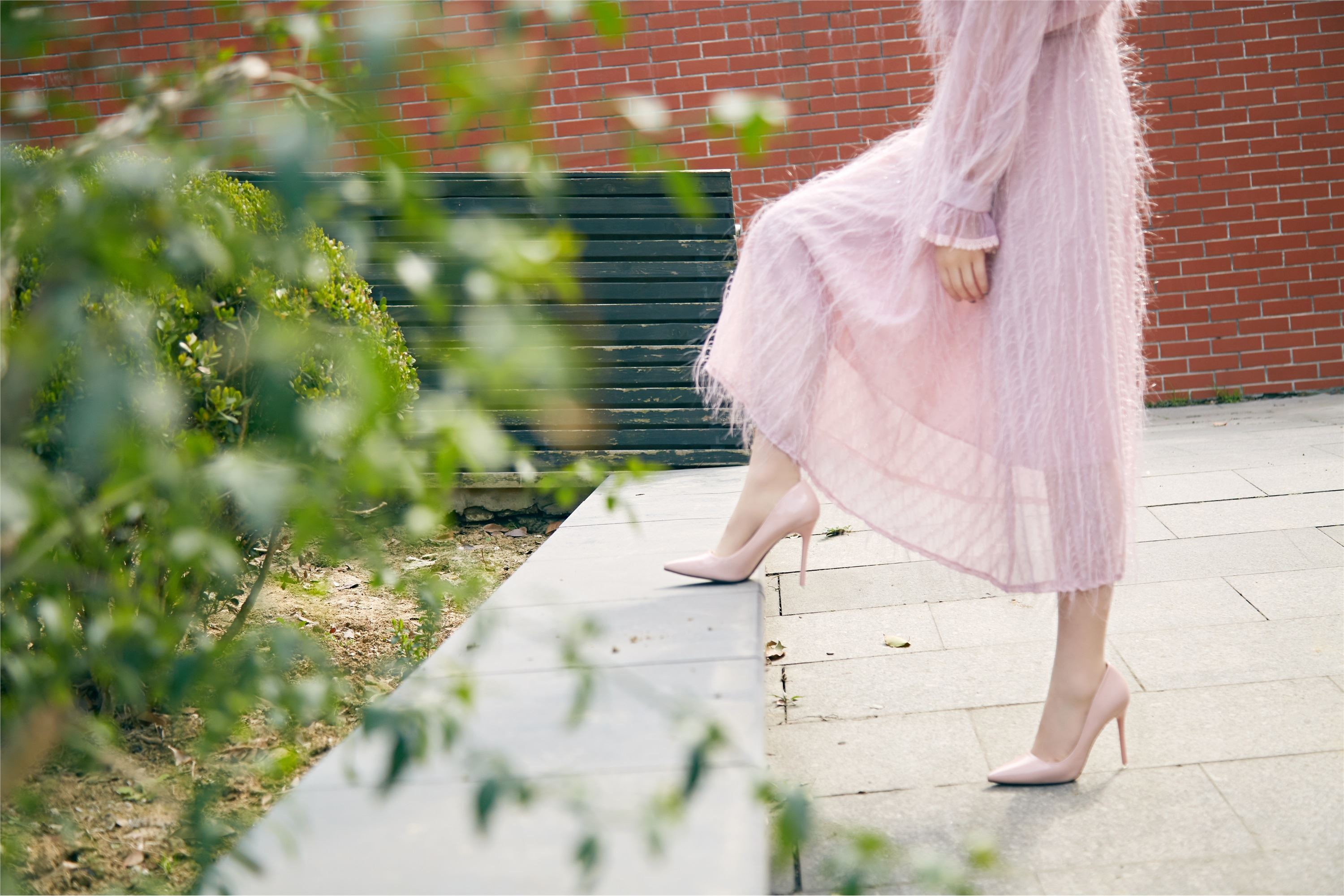 奈丝写真 NO.039 露露-人比花娇